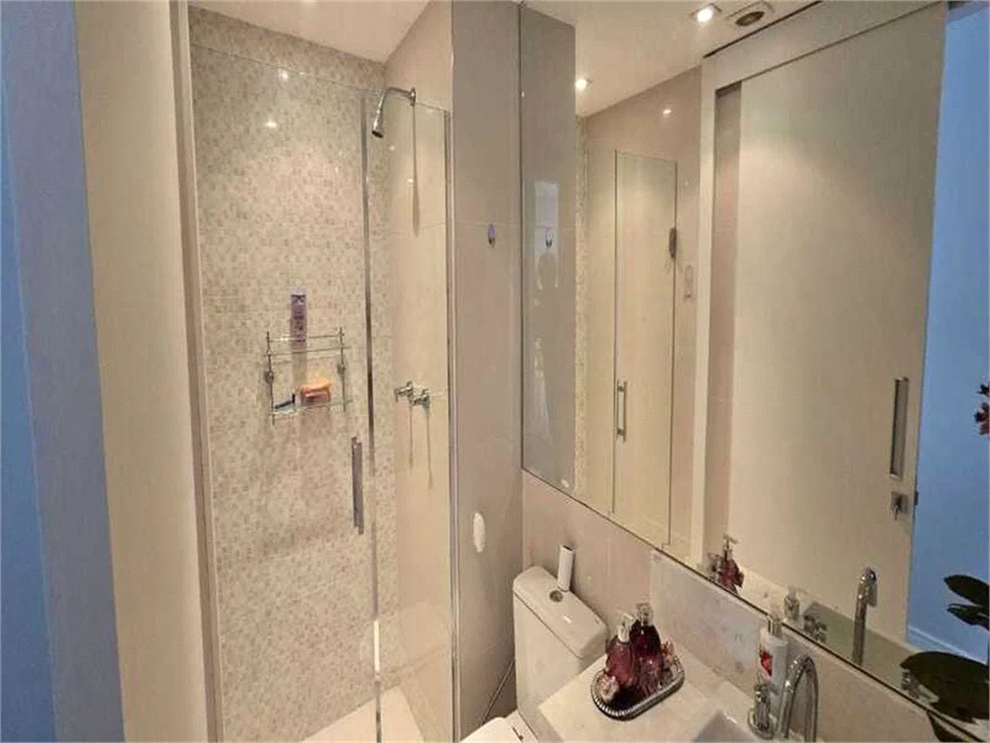 Apartamento à venda com 2 quartos, sendo 1 suíte, em Vila Gertrudes, São Paulo, SP