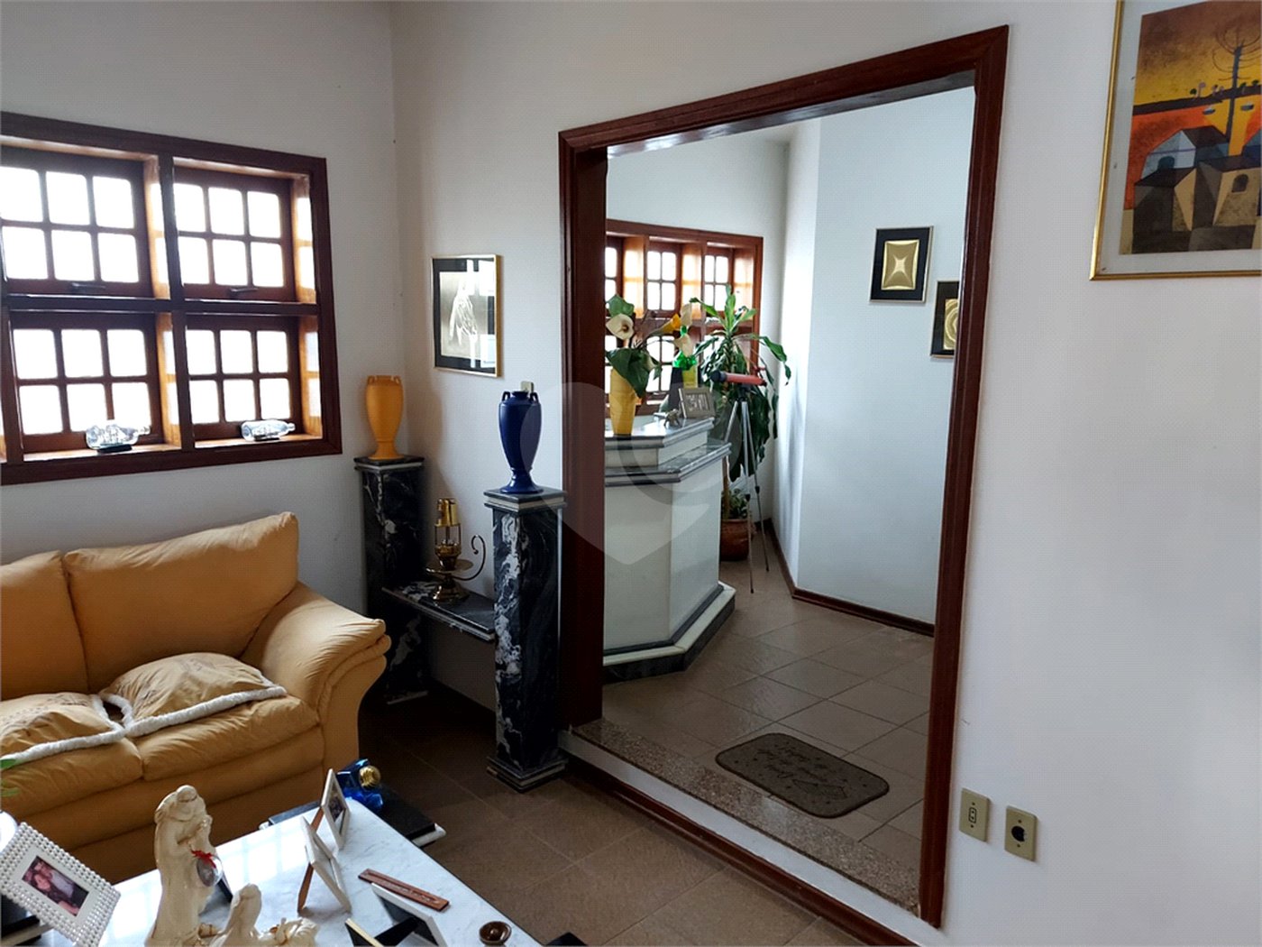 Sobrado à venda com 5 quartos, sendo 4 suítes, em Santa Rosa, Vinhedo, SP