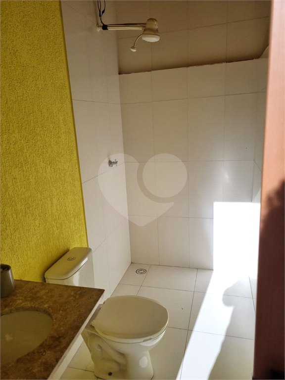 Casa à venda com 2 suítes no condomínio Jd. Avelino II, São Paulo - SP