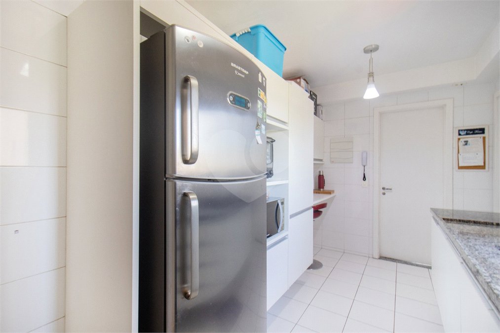 Apartamento à venda com 3 suítes em Jardim Marajoara, São Paulo, SP