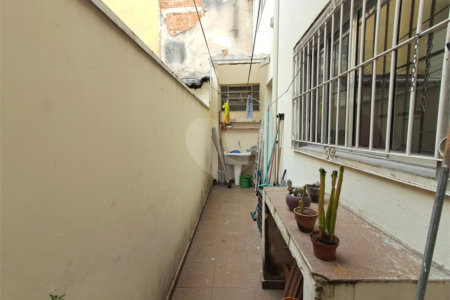 Sobrado à venda com 3 quartos em Água Branca, São Paulo, SP