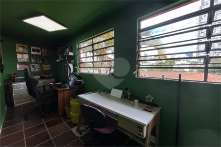 Sobrado à venda com 4 quartos, sendo 1 suíte, em Vila Ester (zona Norte), São Paulo, SP