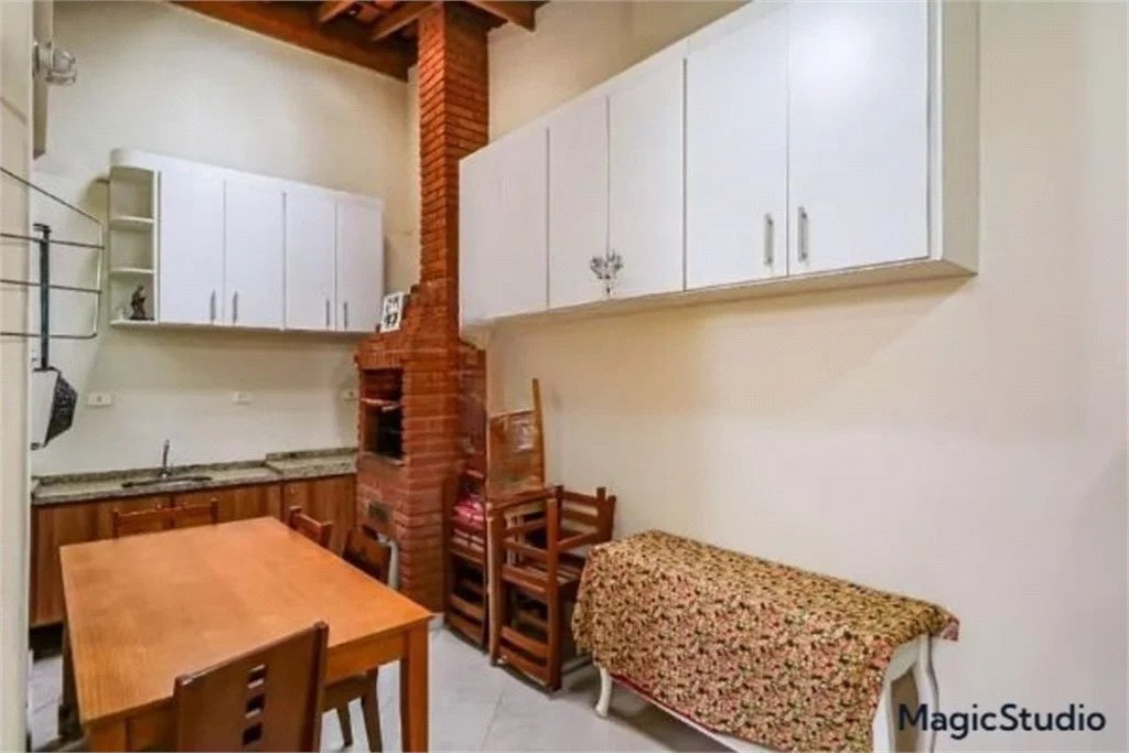 Casa à venda com 3 quartos, sendo 1 suíte,  em Jardim Bonfiglioli, São Paulo, SP