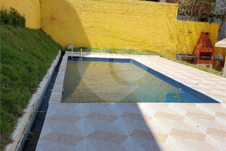 Sobrado à venda com 11 quartos, sendo 4 suítes, em Jardim Morumbi, São Paulo, SP