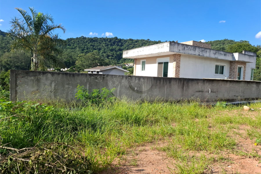 Terreno à venda no condomínio Itaguaçu da Cantareira, São Paulo - SP