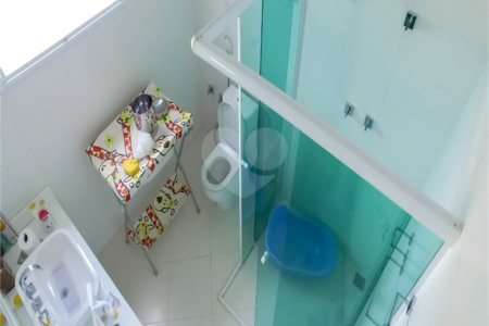 Casa à venda com 3 quartos, sendo 1 suíte, no condomínio Belvedere 2, Votorantim - SP