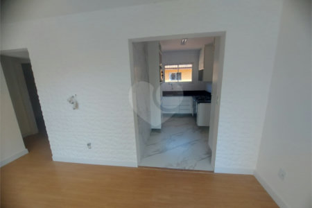 Casa à venda com 2 quartos, sendo 1 suíte,  em Jardim Torino, Cotia, SP