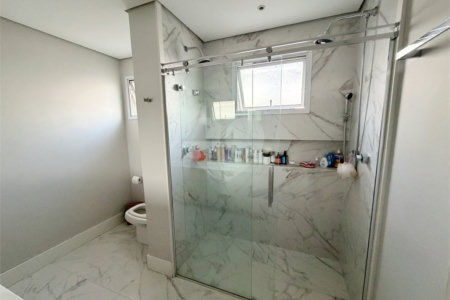 Apartamento à venda com 3 suítes em Vila Romana, São Paulo, SP