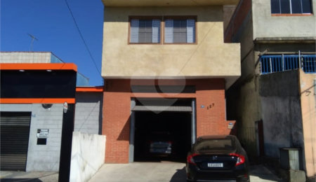 Casa à venda com 4 quartos em Vila Nossa Senhora de Fátima, Guarulhos, SP