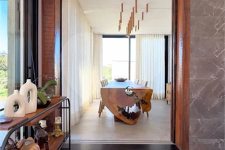 Casa à venda com 3 suítes no condomínio Figueira Garden, Atibaia - SP