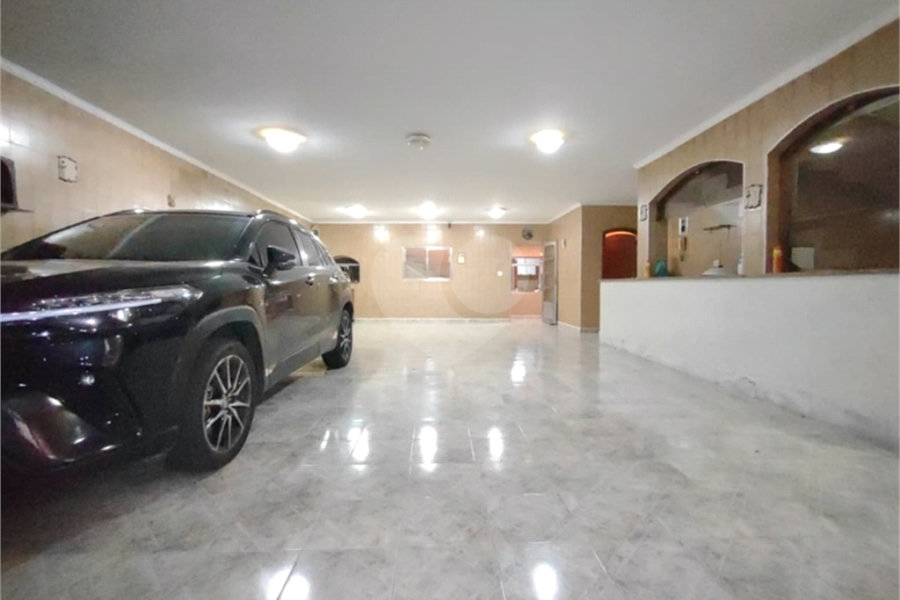 Casa à venda com 3 quartos, sendo 1 suíte, no condomínio Vila Paiva, São Paulo - SP