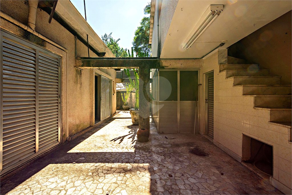 Casa Térrea à venda ou para alugar com 4 suítes em Alto da Boa Vista, São Paulo, SP