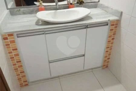 Casa à venda com 3 quartos, sendo 1 suíte, no condomínio Horizonte Azul I, Itupeva - SP
