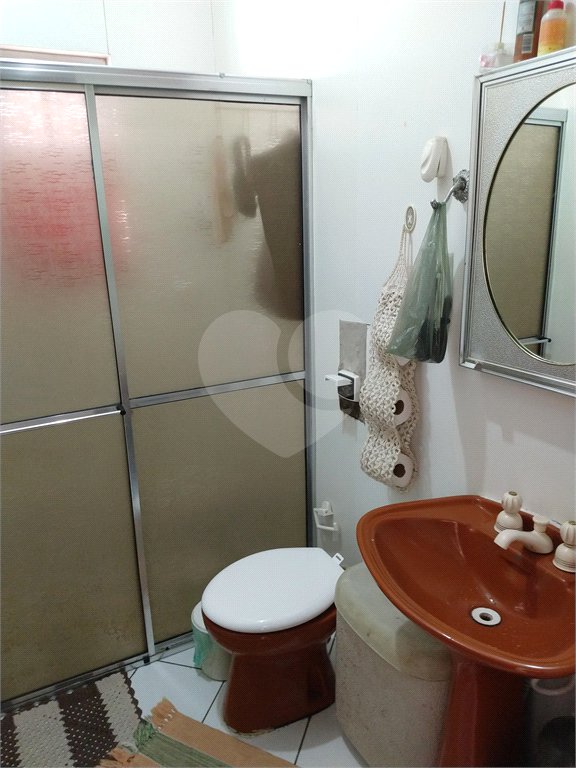 Sobrado à venda com 3 quartos em Jardim Regina, São Paulo, SP