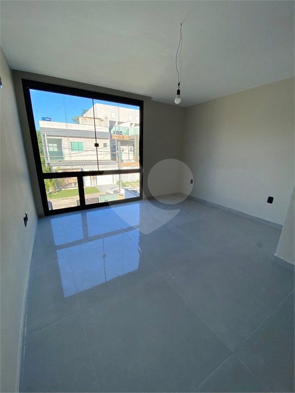 Triplex à venda com 3 suítes em Jacarepaguá, Rio de Janeiro, RJ