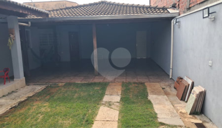 Casa à venda com 3 quartos em Parque Residencial Célia Maria, Porto Feliz, SP