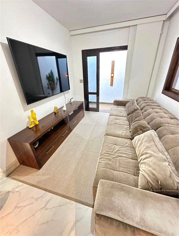 Casa à venda ou para alugar com 2 quartos em Vila Figueira, Suzano, SP