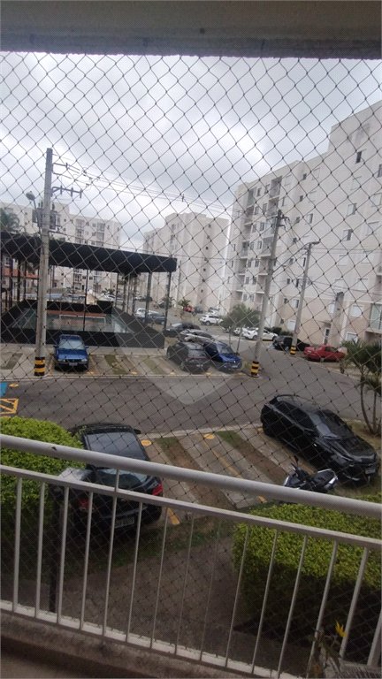 Apartamento à venda com 2 quartos em Conjunto Residencial Irai, Suzano, SP