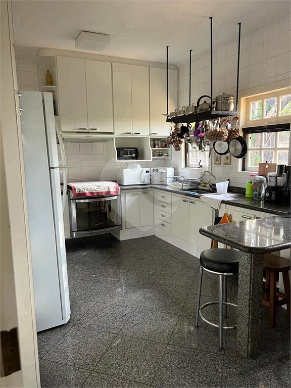 Casa à venda com 3 suítes no condomínio Fazenda Morumbi, São Paulo - SP