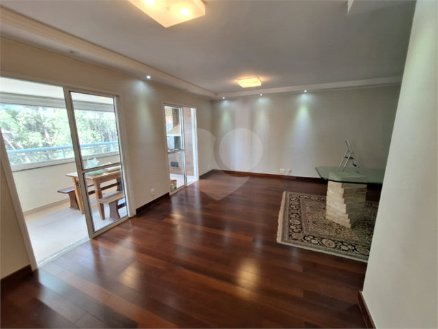 Apartamento para alugar com 3 suítes em Morumbi, São Paulo, SP