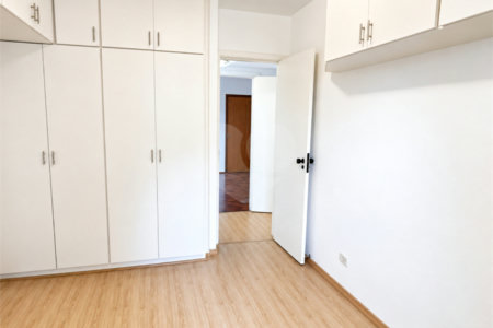 Apartamento à venda com 3 quartos, sendo 1 suíte, em Brooklin, São Paulo, SP