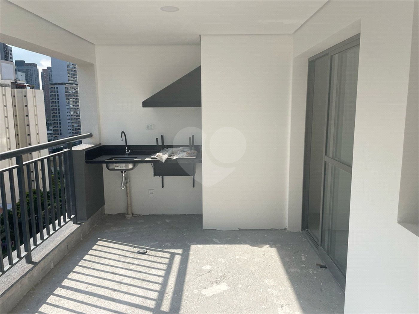 Apartamento à venda com 2 quartos, sendo 1 suíte, em Santo Amaro, São Paulo, SP