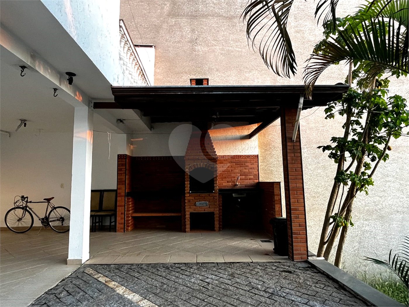 Sobrado à venda com 4 quartos, sendo 1 suíte,  em Vila Curuçá, Santo André, SP