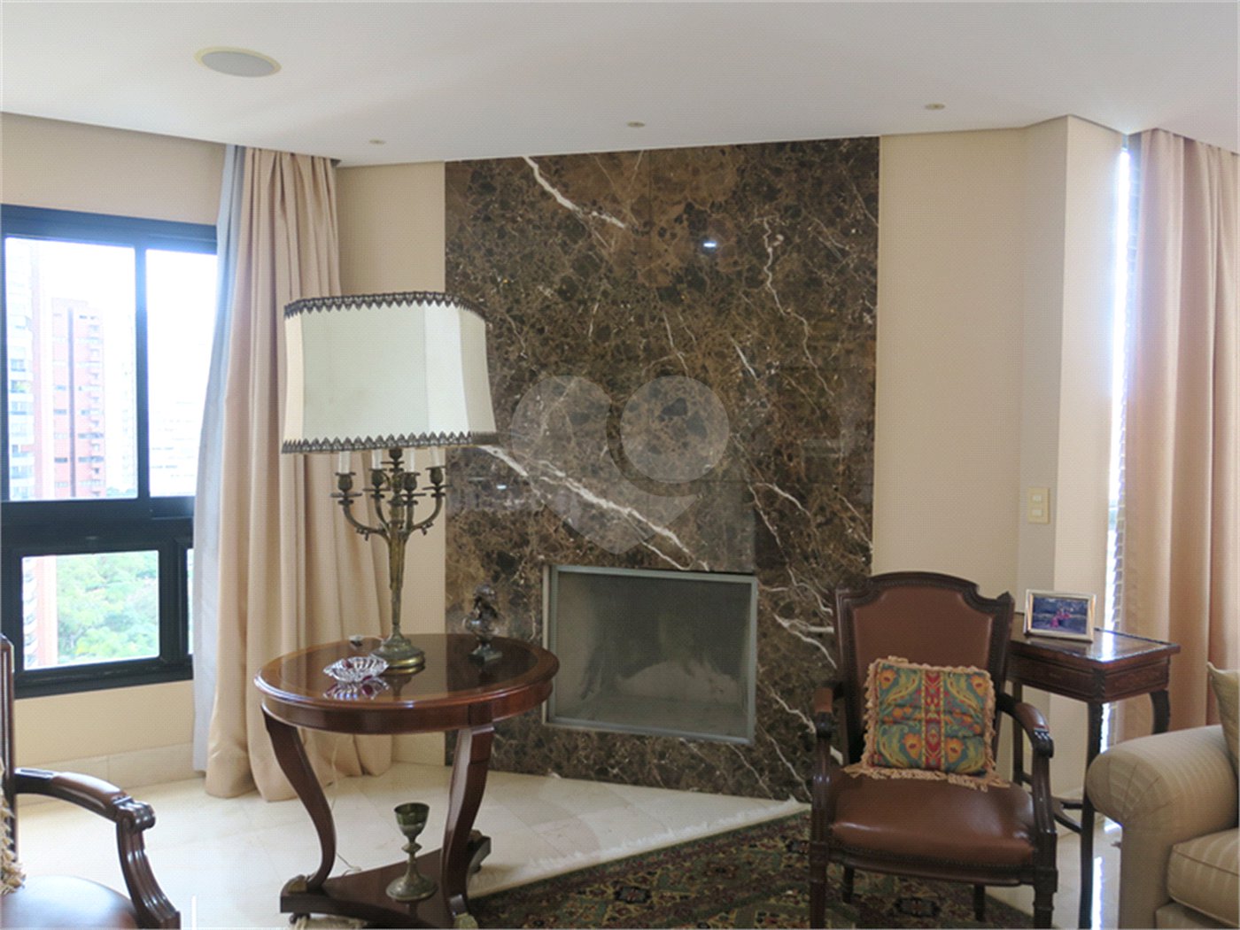 Apartamento à venda com 3 suítes em Vila Suzana, São Paulo, SP