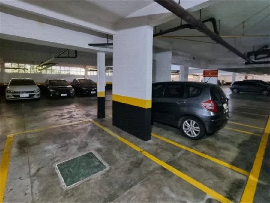 Apartamento à venda com 2 quartos, sendo 1 suíte, em Jardim Ester, São Paulo, SP