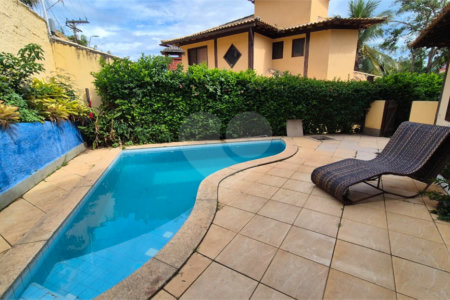 Casa à venda com 5 quartos, sendo 4 suítes,  em Geribá, Armação dos Búzios, RJ