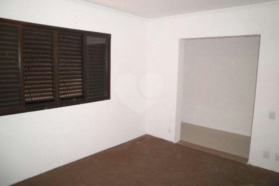 Sobrado à venda com 3 quartos, sendo 1 suíte, em Vila Isolina Mazzei, São Paulo, SP