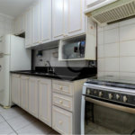 Apartamento à venda com 3 quartos, sendo 1 suíte, em Vila Hamburguesa, São Paulo, SP