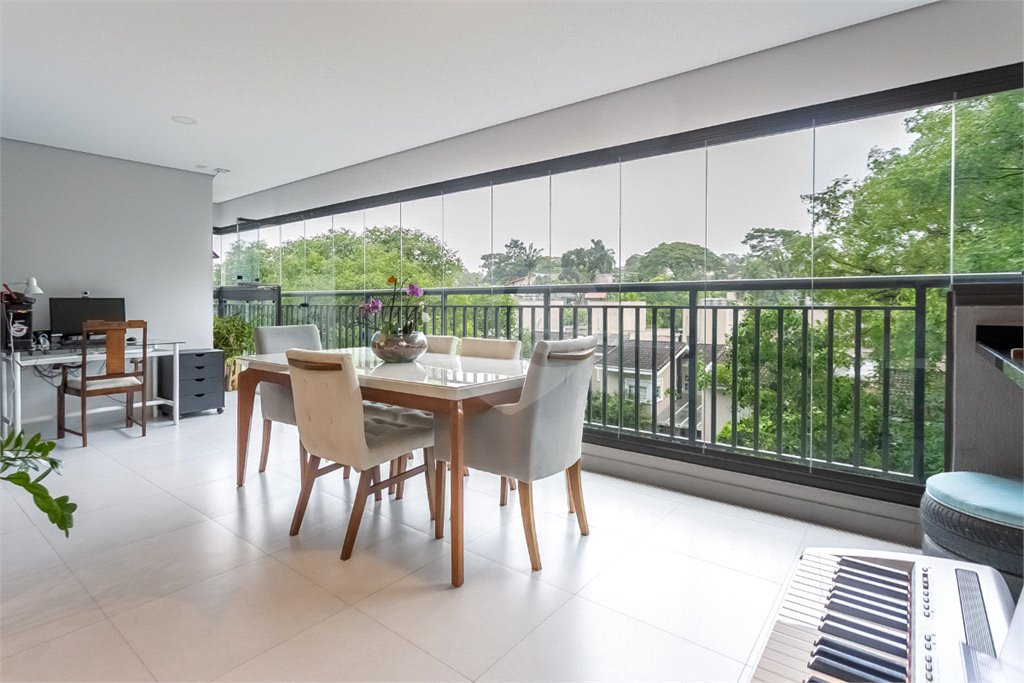 Apartamento à venda com 3 suítes em Jardim Prudência, São Paulo, SP