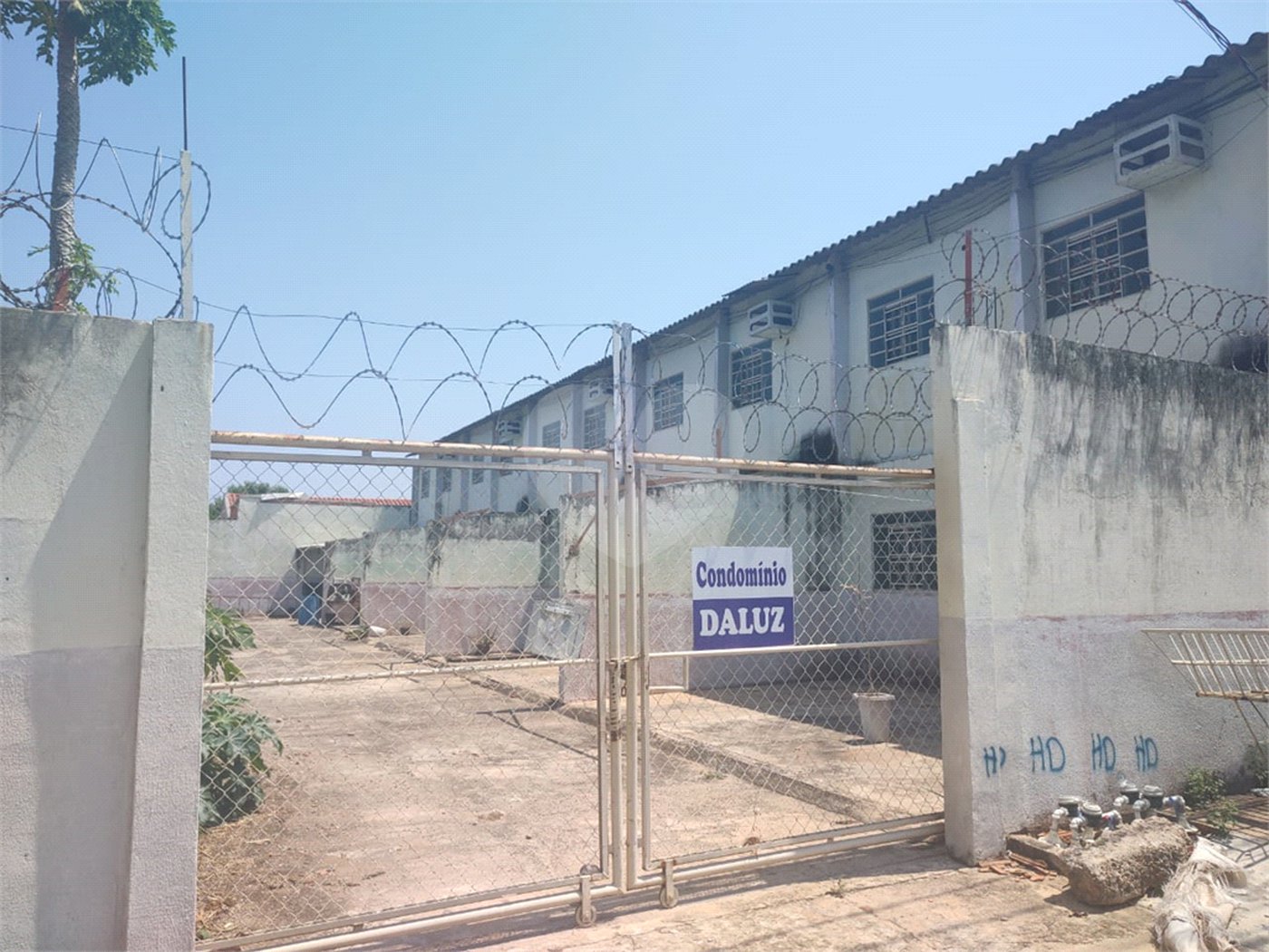 Kitnet à venda com 2 quartos em Residencial Jardim Pauliceia, Cuiabá, MT
