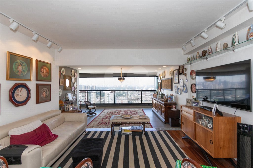 Apartamento à venda com 3 suítes em Vila Leopoldina, São Paulo, SP
