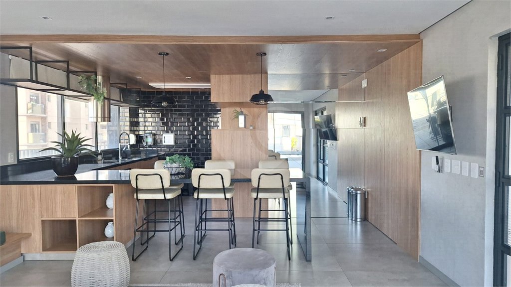 Apartamento à venda com 1 quarto em Indianópolis, São Paulo, SP