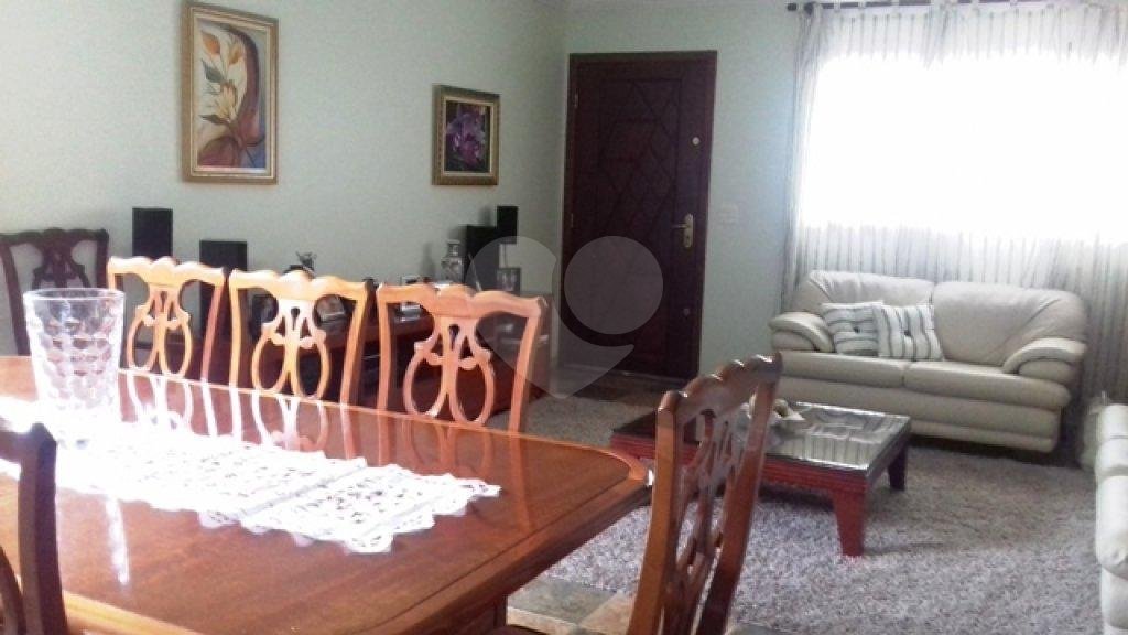 Sobrado à venda com 3 quartos, sendo 1 suíte, em Tremembé, São Paulo, SP