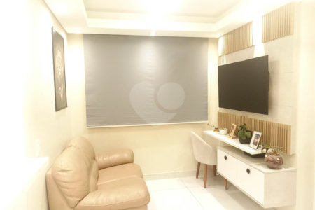 Apartamento à venda com 2 quartos em Santa Teresinha, São Paulo, SP
