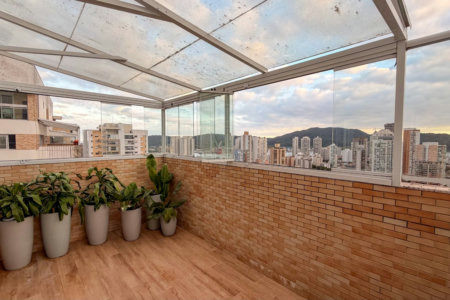 Cobertura Duplex com Vista para o Mar | 3 Suítes, SPA Privativo, Porteira Fechada e Lazer Completo