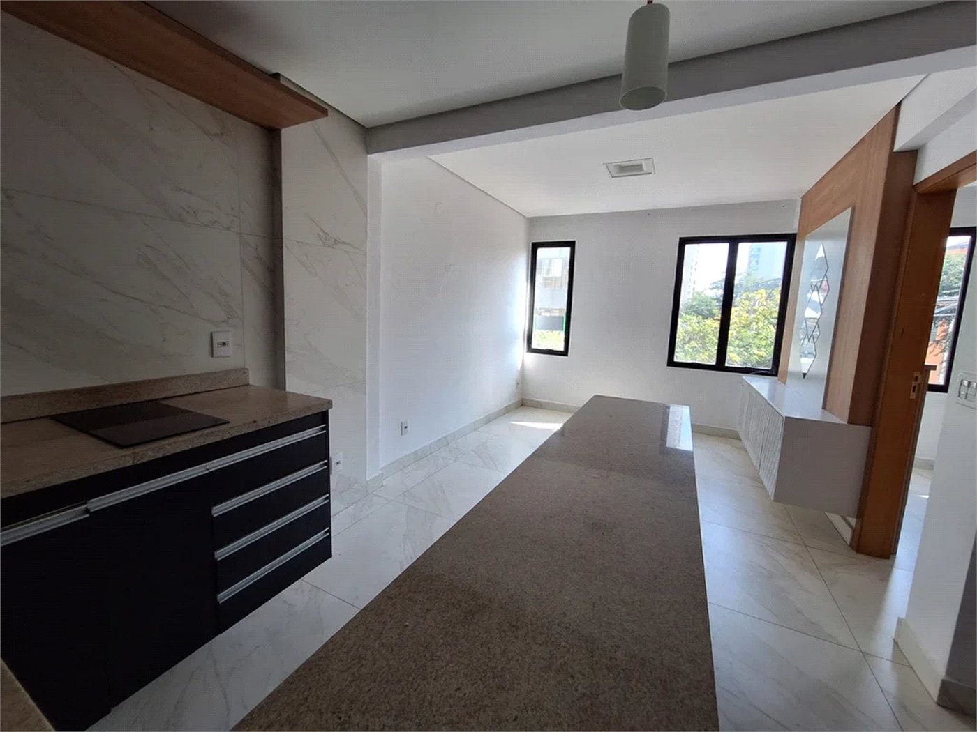 Apartamento à venda com 1 quarto em Jardim das Acácias, São Paulo, SP