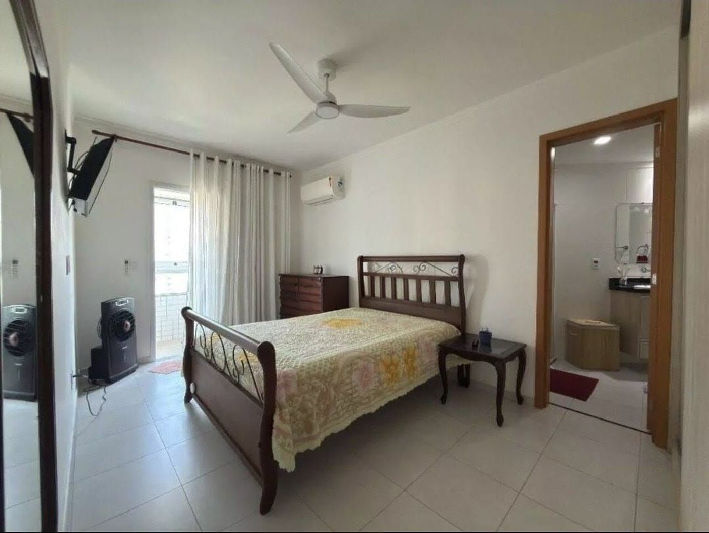 Apartamento com 2 dormitórios à venda, 89 m² por R$ 770.000,00 - Vila Guilhermina - Praia Grande/SP