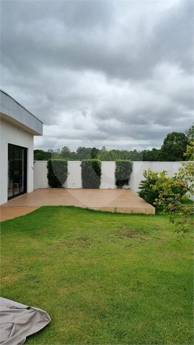 Casa à venda com 5 suítes no condomínio Residencial dos Lagos, Itupeva - SP