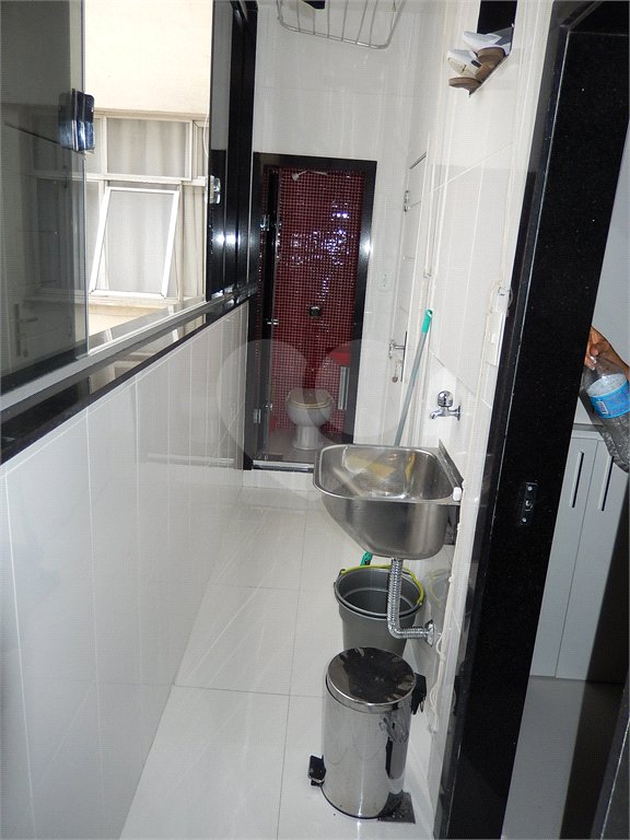 Apartamento à venda com 2 quartos em Copacabana, Rio de Janeiro, RJ