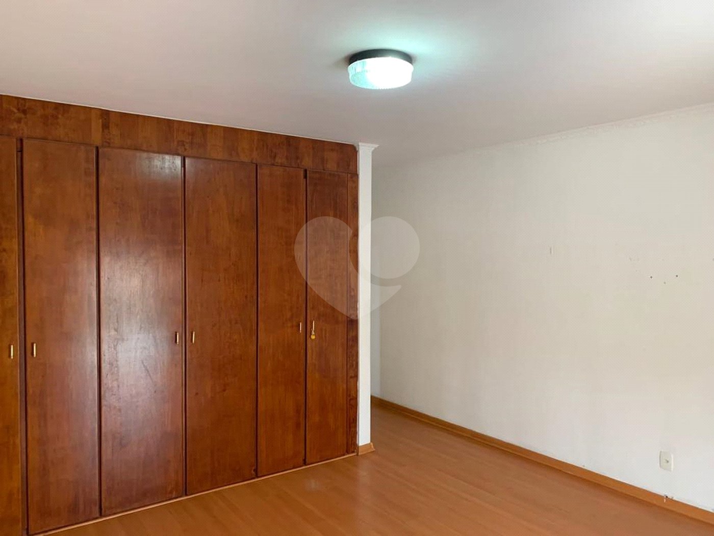 Sobrado à venda com 4 quartos, sendo 1 suíte,  em Chácara Santo Antônio (zona Leste), São Paulo, SP