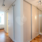 Casa à venda com 5 quartos, sendo 3 suítes, no condomínio Boulevard Saint Michael, São Paulo - SP