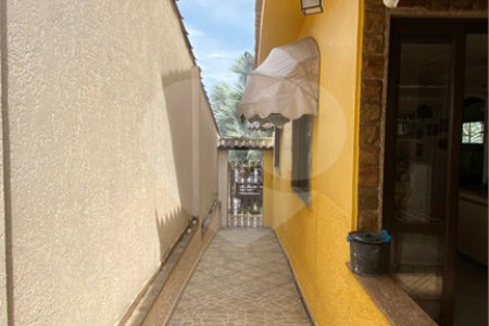 Casa à venda com 2 quartos em Campo Grande, Rio de Janeiro, RJ