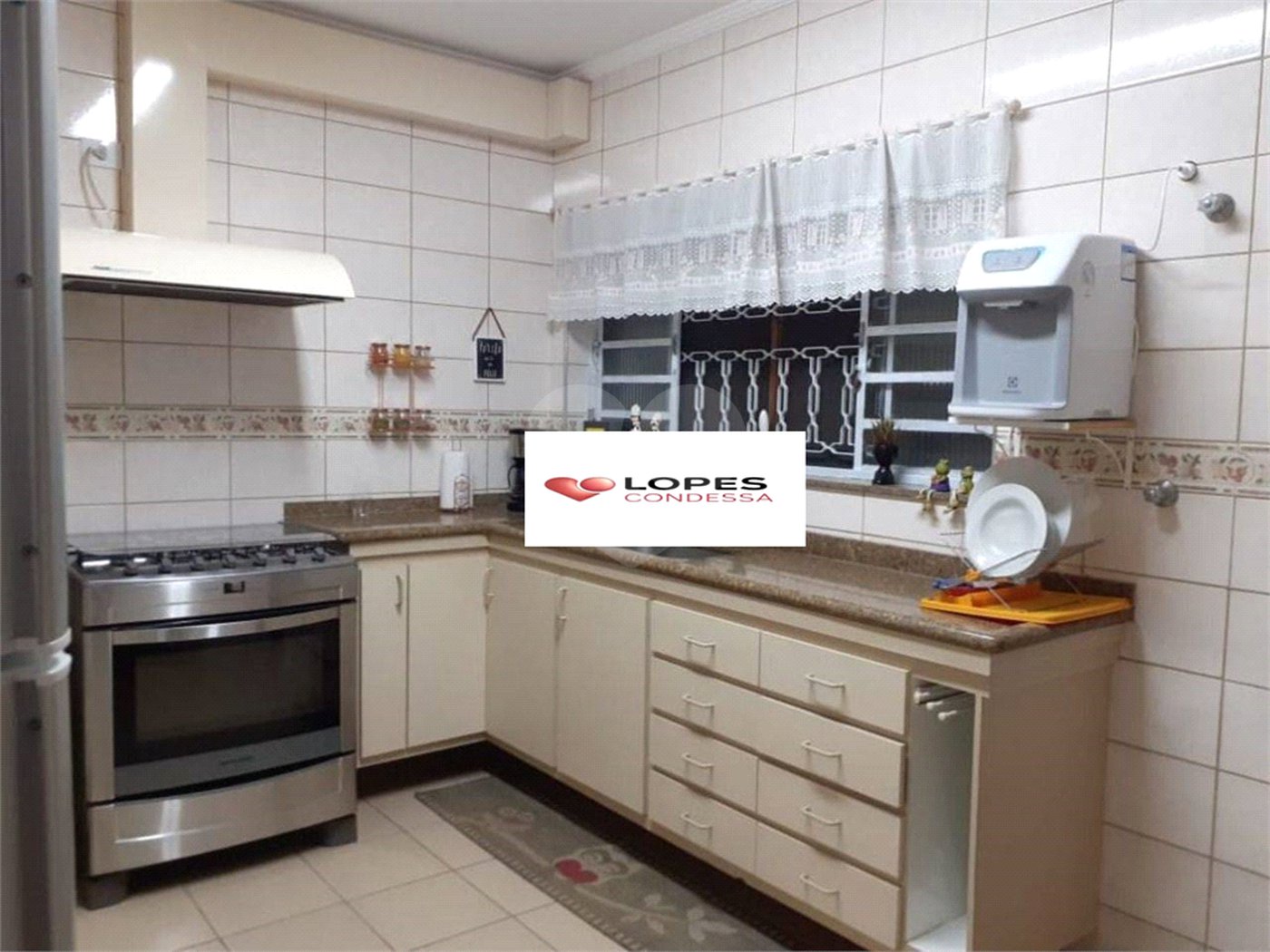 Casa à venda com 6 suítes em Caraguatá, Mairiporã, SP