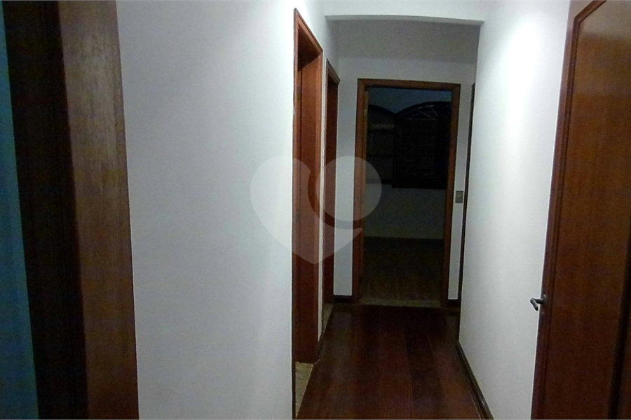Sobrado à venda com 3 quartos, sendo 1 suíte, em Tremembé, São Paulo, SP