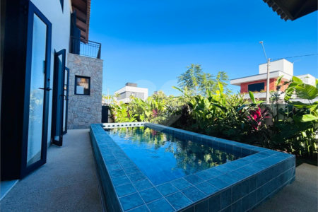 Casa à venda com 4 quartos, sendo 3 suítes, no condomínio Residencial Chácara Ondina, Sorocaba - SP