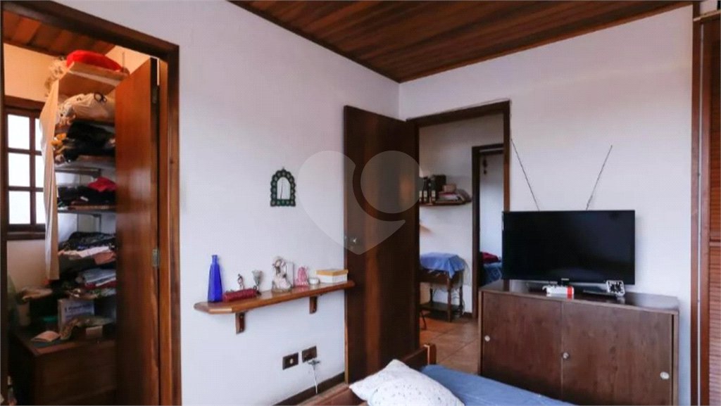 Casa à venda com 4 quartos, sendo 1 suíte,  em Lapa, São Paulo, SP